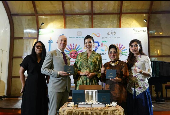 Sambut HUT Kota Jakarta ke-495, Heavenly Blast Immune Support Berkolaborasi dengan Hotel Borobudur Gelar 'Jakarta Punya Cerita'